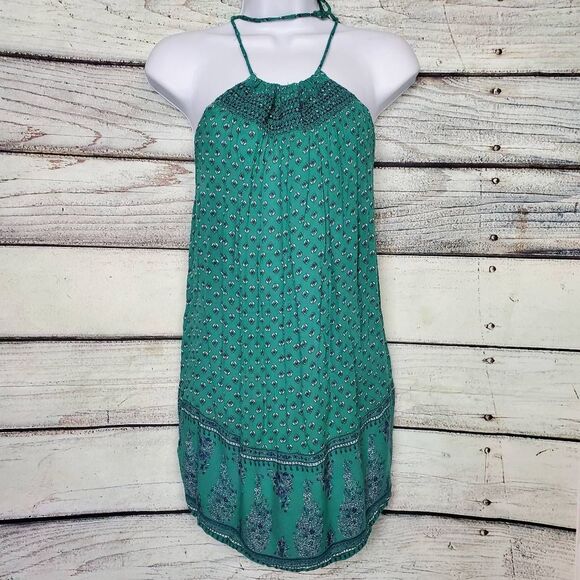 Old Navy Women’s Green Floral Halter Top Size Medium - Picture 2 of 6